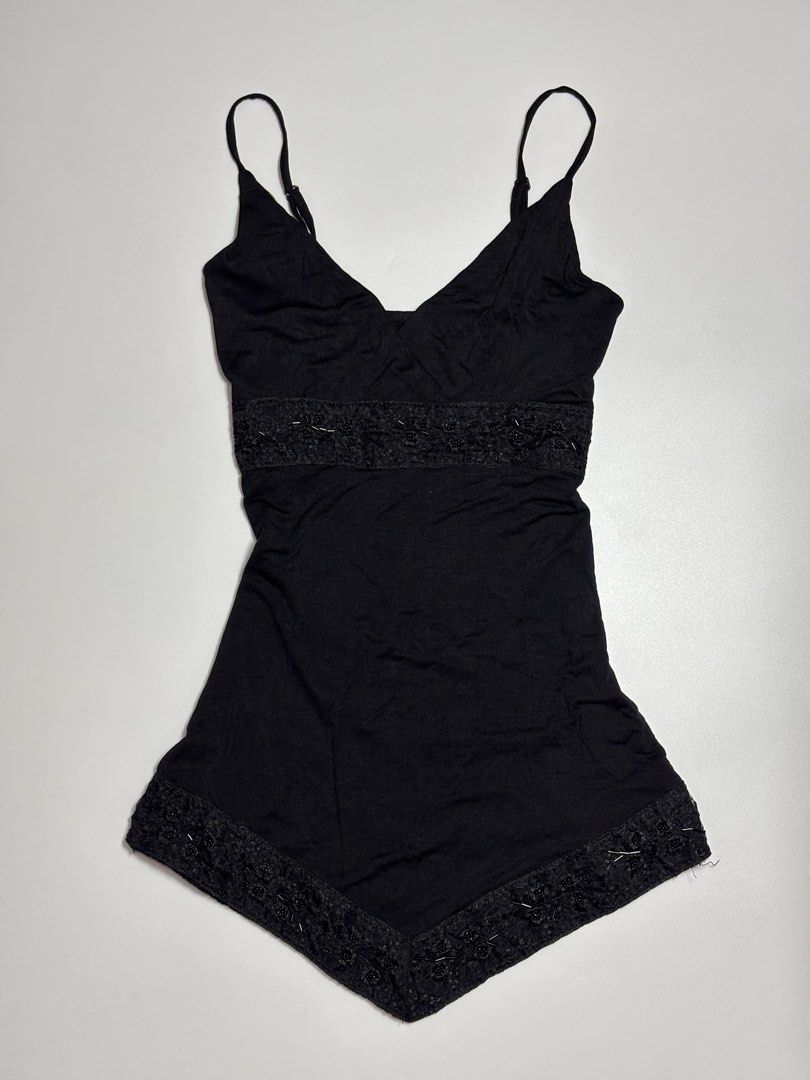 asymmetrical beaded hem cami top (Category: Sleeveless) located in Mabalacat. Submitted by lueur.rei (Listing ID 1469088405, Image 2). Description: ⊹ ࣪ ˖ S-M ⊹ ࣪ ˖ sellers fave 𖧧 mine: ₱300 𖧧 steal: ₱350 𖧧 lock (au): ₱400 — eob: OCT 20 - 8 PM ⊹₊˚‧︵‿₊୨ᰔ୧₊‿︵‧˚₊⊹ — measurements were taken in flat lay — picture may vary due to lighting — please read guidelines before buying — once item is confirmed, please send your complete order form and screens