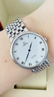 (Category: ) located in . Submitted by rujaywatches (Listing ID 1469043499, Image 1). Description: .