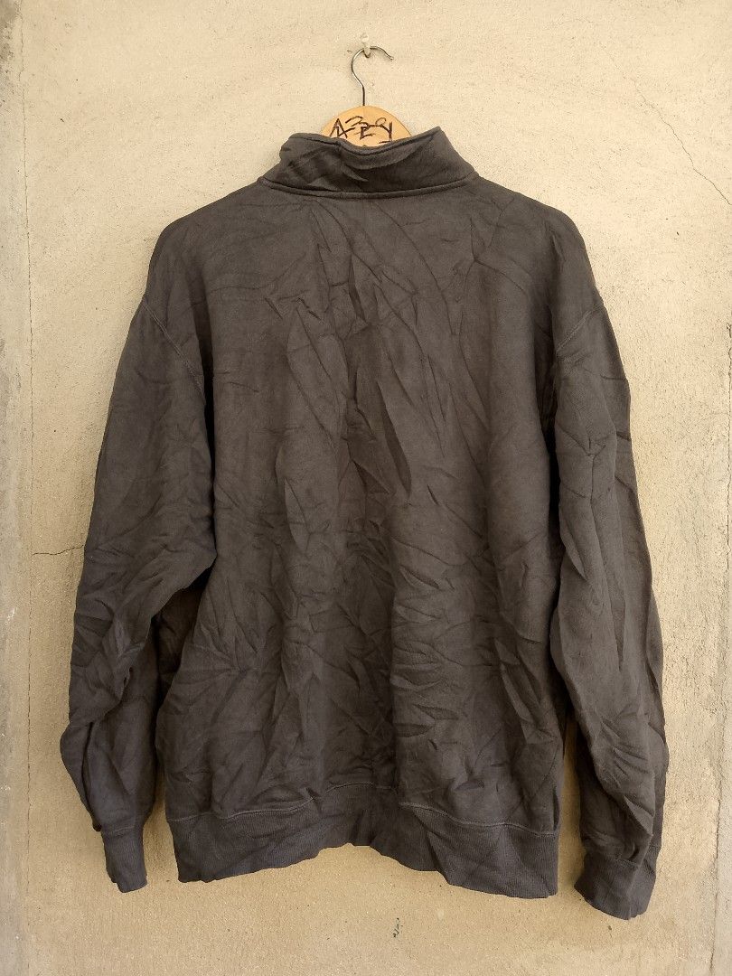 AUTHENTIC! " GU (half zip) MEN " (Category: Coats, Jackets and Outerwear) located in Danao, Cebu. Submitted by psychypymb40965 (Listing ID 1469094300, Image 3). Description: details are in first photo ‎pm/dm for other details,issues or transactions ‎negotiable! 👊😁 ‎2nd Account Available Shoes, Bags, Sandals, Slippers & more footwear just click the link below 💚👇😁❤️ or follow for update stocks. ‎https://www.carousell.ph/u/azaiahnere02/?t-id=PJ