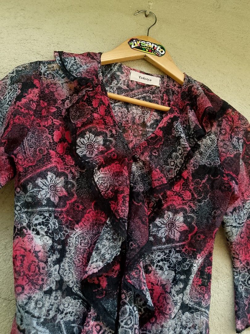 AUTHENTIC! " RANDOM (y2k velvet) WOMEN " (Category: Longsleeves) located in Danao, Cebu. Submitted by psychypymb40965 (Listing ID 1469103652, Image 3). Description: details are in first photo ‎pm/dm for other details,issues or transactions ‎negotiable! 👊😁 ‎2nd Account Available Shoes, Bags, Sandals, Slippers & more footwear just click the link below 💚👇😁❤️ or follow for update stocks. ‎https://www.carousell.ph/u/azaiahnere02/?t-id=PJuARdaOwh_