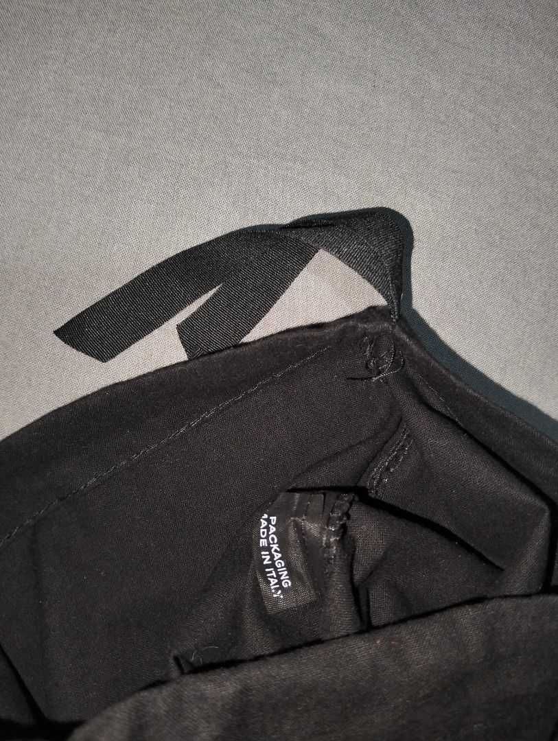 Authentic CHANEL shoe dust bag (Category: Sneakers & Footwear) located in Zamboanga. Submitted by luxuryaccessories_ella.2022 (Listing ID 1469078626, Image 3). Description: Authentic 1pc only 👉looks new 👉sized by cm ( centimeters) 👉 already wash 👉add sf 👉Loc po is Mindanao 👉 shipping thru J &T add 89 sa sf 👉MOP:Gcash or BPI.