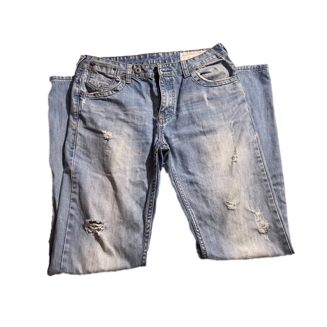 Authentic Evisu Denim Pants (Category: Jeans) located in Bulacan. Submitted by erinbtrc (Listing ID 1469005237, Image 2). Description: 10/10 Condition Authentic No Issue/Flaws Waist - 33 Length - 33 Can do Same Day Delivery (Lalamove) If Metro Manila or J&T Delivery.
