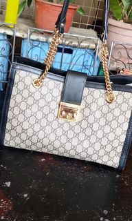 (Category: ) located in . Submitted by baghunterluxxe (Listing ID 1468959525, Image 1). Description: .