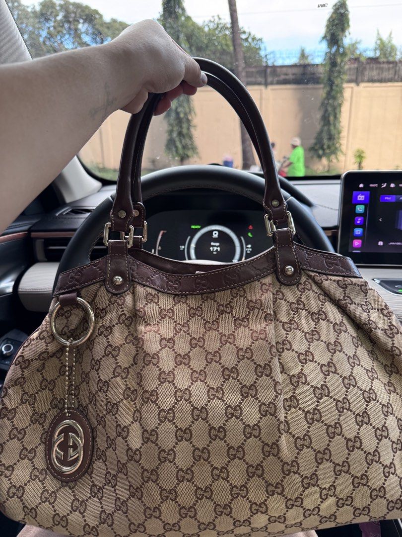 Authentic GUCCI Sukey Large 211943 (Category: Luxury Bags & Wallets) located in Manila. Submitted by thriftyhaven2023 (Listing ID 1469160642, Image 2). Description: GUARANTEED AUTHENTIC No inclusion Price is still Negotiable No flaws .