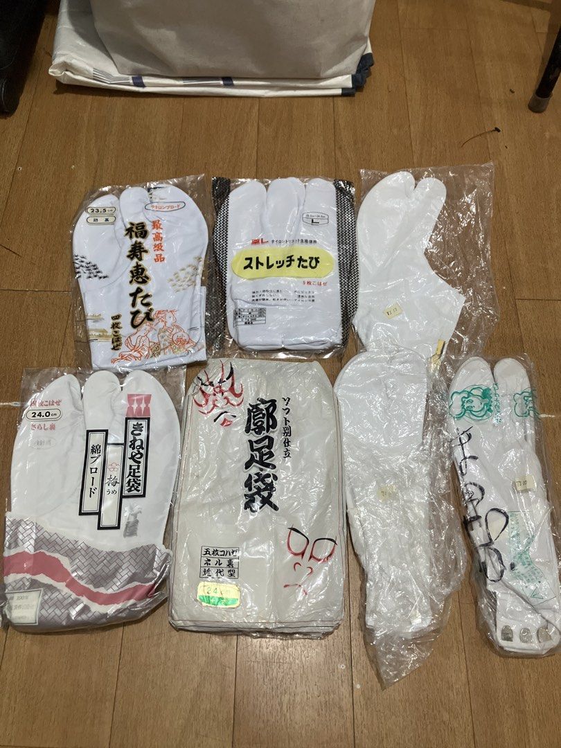 Authentic Kimono Tabi Socks Japan (Category: Traditional & Ethnic wear) located in Quezon City. Submitted by miyamoore (Listing ID 1468941257, Image 3). Description: .
