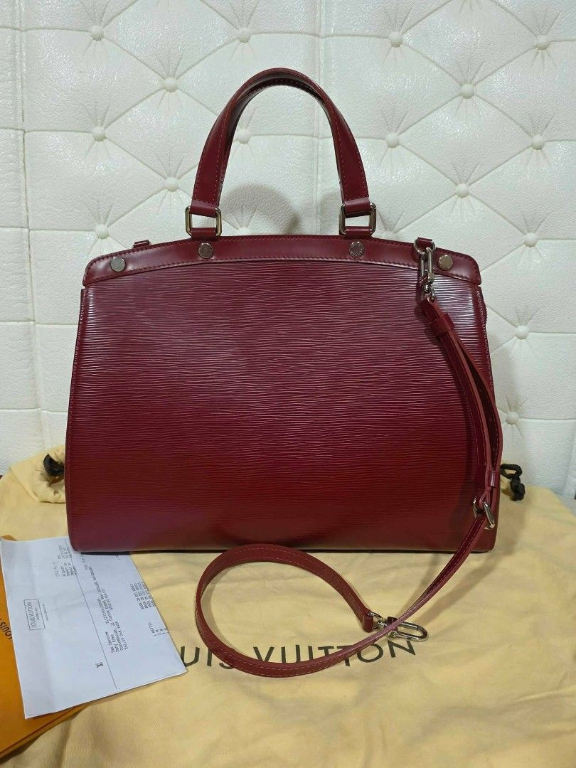 Authentic Louis Vuitton Epi Leather Brea Bag Mm (Category: Luxury Bags & Wallets) located in Antipolo. Submitted by aaliyahs.closet2 (Listing ID 1468940106, Image 1). Description: 100 % Authentic or Money back Guaranteed. Strictly 2days Reservation Only. Sending Offer means, you are decided to purchase the item. After Offer is ACCEPTED it is automatically Reserved. No returns, no exchanged. Location: Antipolo, City Shipment via: Lalamove LBC Cash
