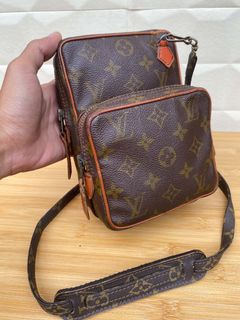 (Category: ) located in . Submitted by authentic_bag96 (Listing ID 1468941644, Image 1). Description: .