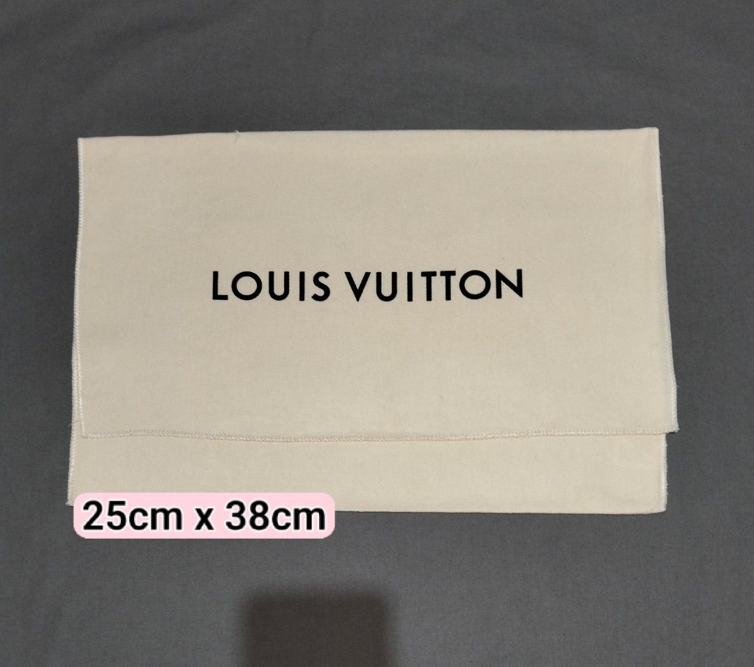 Authentic LV LOUIS VUITTON dust bag dustbag (Category: Luxury Bags & Wallets) located in Zamboanga. Submitted by luxuryaccessories_ella.2022 (Listing ID 1469075551, Image 1). Description: Authentic 👉looks new but may small tears( see last pic) 👉sized by cm ( centimeters) 👉 already wash 👉add sf 👉Loc po is Mindanao 👉 shipping thru J &T add 89 sa sf 👉MOP:Gcash or BPI.