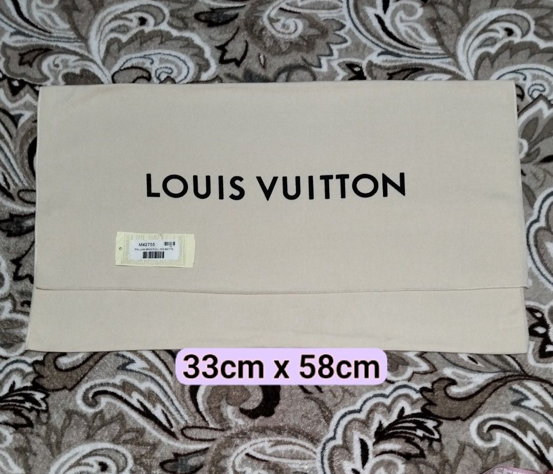Authentic LV Louis Vuitton dust bag dustbag (Category: Luxury Bags & Wallets) located in Zamboanga. Submitted by luxuryaccessories_ella.2022 (Listing ID 1469076910, Image 1). Description: Authentic 👉looks new 👉sized by cm ( centimeters) 👉 already wash 👉add sf 👉Loc po is Mindanao 👉 shipping thru J &T add 89 sa sf 👉MOP:Gcash or BPI.
