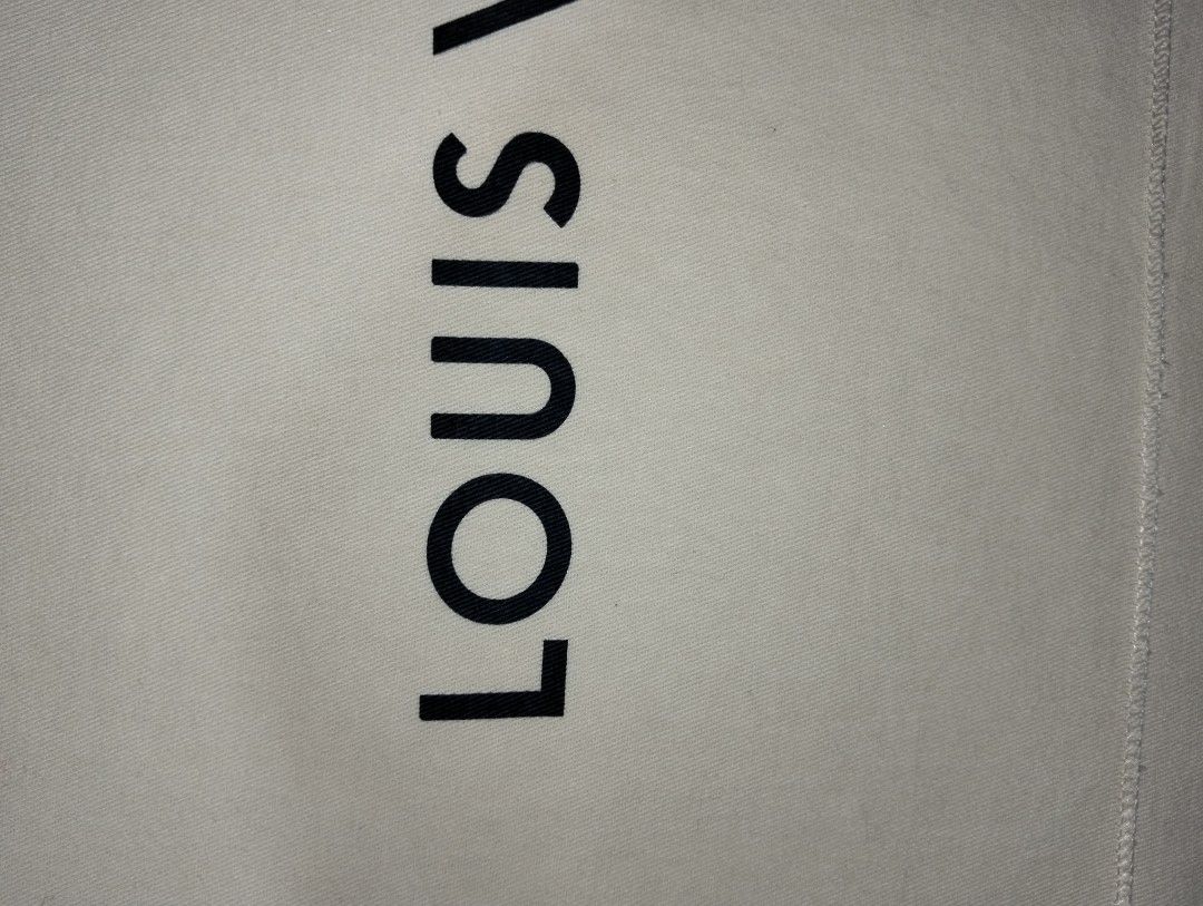 Authentic LV LOUIS VUITTON dust bag dustbag (Category: Luxury Bags & Wallets) located in Zamboanga. Submitted by luxuryaccessories_ella.2022 (Listing ID 1469077431, Image 2). Description: Authentic 👉looks new 👉sized by cm ( centimeters) 👉 already wash 👉add sf 👉Loc po is Mindanao 👉 shipping thru J &T add 89 sa sf 👉MOP:Gcash or BPI.