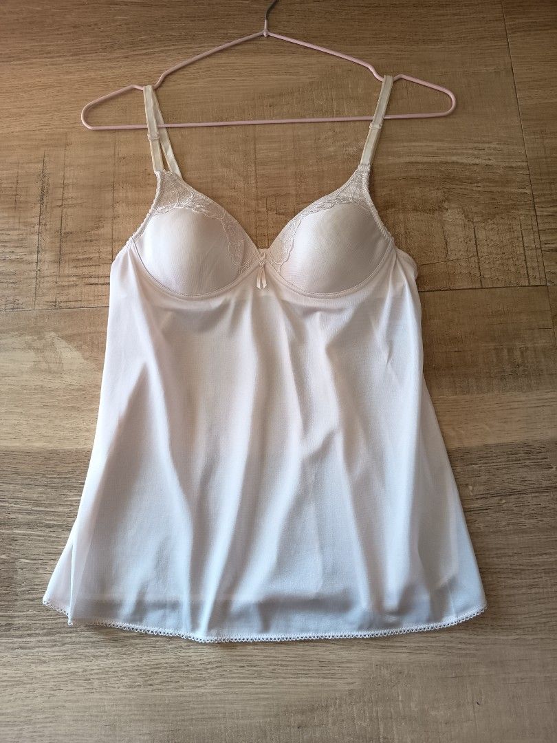 Authentic Wacoal Japan camisole with pads (Category: Undergarments & Loungewear) located in Rizal. Submitted by joy_whisky (Listing ID 1468996193, Image 1). Description: Japan Wacoal camisole top with pads like new condition.
