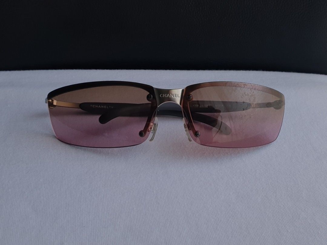 Authentic Y2K Chanel 4008 Sunglasses (Category: Sunglasses & Eyewear) located in Quezon City. Submitted by WasalakTwo (Listing ID 1468947868, Image 2). Description: Bought in Japan 100% authentic 9.5 / 10 condition Well preserved Open for delivery nationwide.
