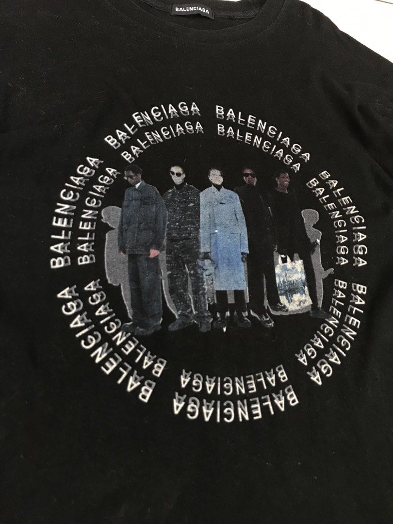 Balenciaga shirt (Category: Tshirts & Polo Shirts ) located in Davao. Submitted by frnzy05 (Listing ID 1469109276, Image 2). Description: Balenciaga shirt Size - XL Width - 25.5 Length - 31 Issues - need wash and minimal cracked prints Color rate - 9.5/10 Condition - Very good 💸 - 350 + 79 sf.