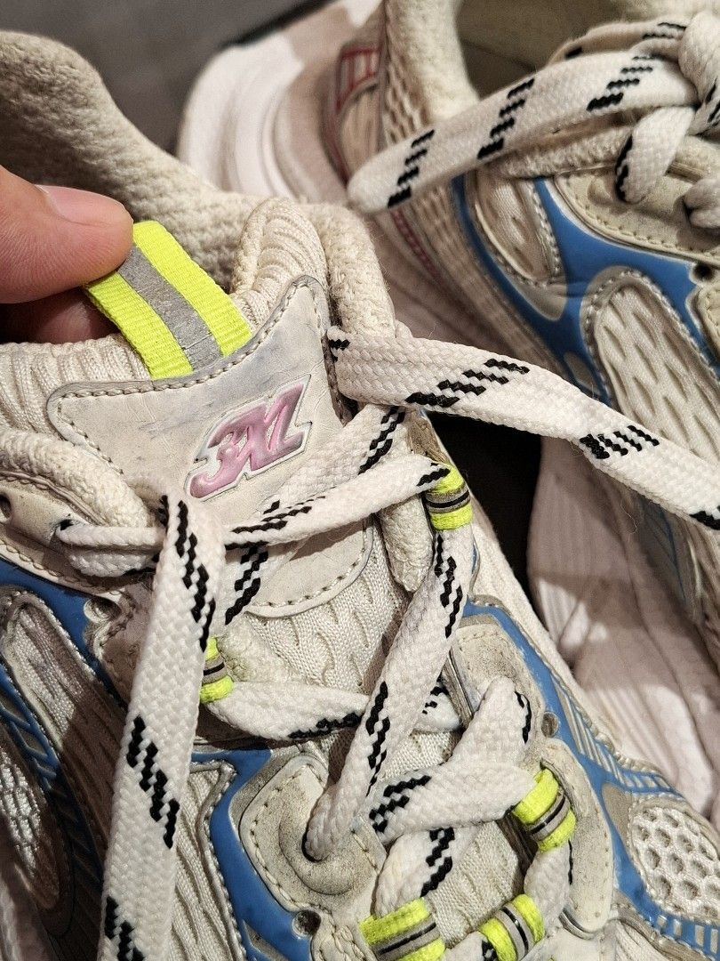 Balenciaga SS23 3XL Sneakers (Guaranteed Authentic) (Category: Sneakers & Footwear) located in Pasig City. Submitted by coveted.mnl (Listing ID 1469059901, Image 3). Description: Guaranteed Authentic📌 No issue at all, needs cleaning lang onti🤍 No sole sep, no mesh tear, no fraying, no peeling, no odor. Size 37 9.5/10 overall condition No issues or flaws in fabric Retailed for $1,150 (P72,450) • P9,900 Slightly negotiable • Pasig City meet up • 