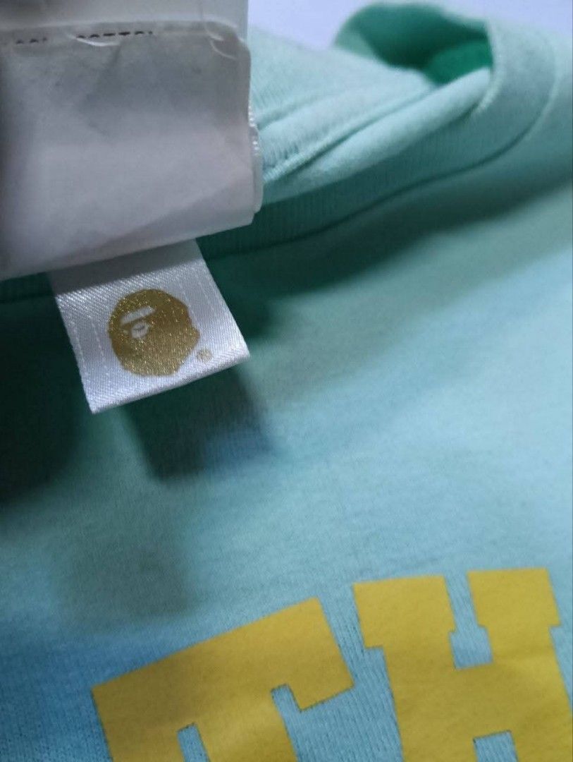 Bape college tee (Category: Activewear) located in Bacolod City. Submitted by streetlux.ph_v2 (Listing ID 1469029290, Image 2). Description: A Bathing Ape "College" T-shirt 🙉 ✔️ Xl on tag ✔️ 21.5 by 27 ✔️ Excellent condition ✔️ Authentic ✔️ 9.5/10 cr 💰1280 Freeship Location: Bacolod City ✈️.