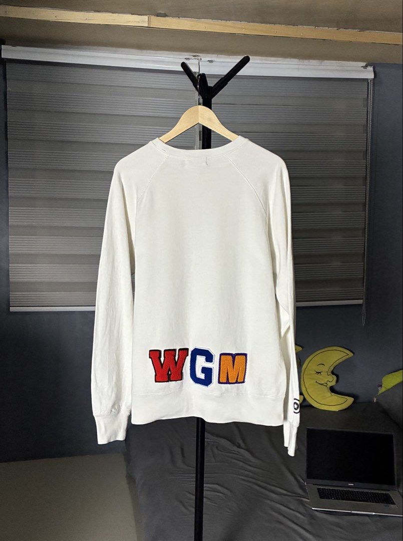 Bape Shark Long Sleeve (Category: Coats, Jackets and Outerwear) located in Palayan City. Submitted by room_of_thrift (Listing ID 1469137630, Image 2). Description: Bape Shark Long Sleeve with WGM Carpet Letter on Back W - 22.5 L - 28 Asnew Condition Color Rate 9.7/10.