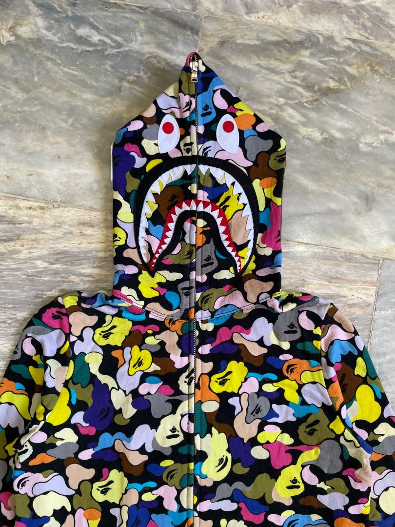 Bape Shark Womens (Category: Coats, Jackets and Outerwear) located in Lucena. Submitted by 0174.archive (Listing ID 1468947661, Image 2). Description: in pristine used condition flaws - washable stain on sleeve (see photos) Actual Measurements (inches) Bust: 18 Length:31 Shoulder:15 Waist: Sleeve Length:24 Message before buying. Items are pre-loved / second hand used. Manage your expectations. Buy with confidence. No return no exchange..