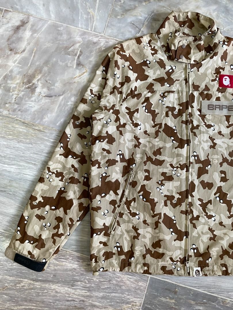 BAPE Stussy Desert Camo Rain Jacket (Category: Coats, Jackets and Outerwear) located in Lucena. Submitted by 0174.archive (Listing ID 1468956061, Image 2). Description: very good used condition no major flaws Actual Measurements (inches) Chest (pit to pit): 22 Length: 26.5 Message before buying if you have question Items are new / pre-loved / second hand used Manage your expectations Buy with confidence. No return no exchange.