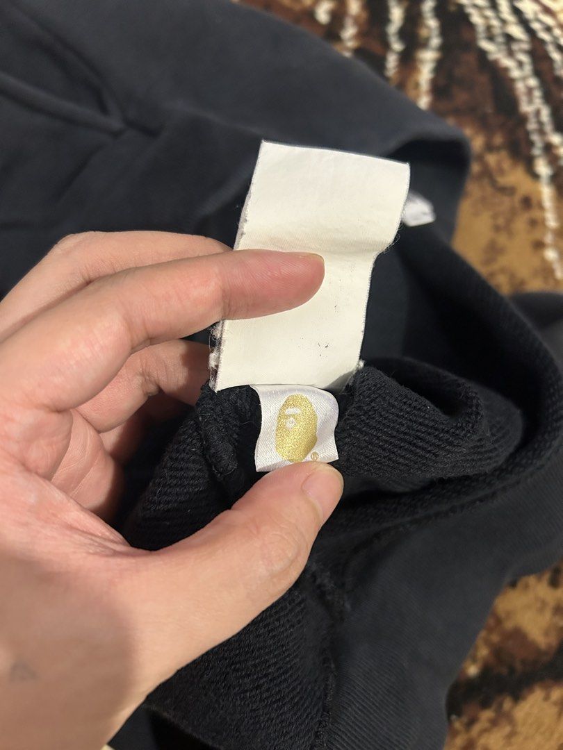 Bape Twinsta Shorts (S) (Category: Shorts) located in Manila. Submitted by live.love.garments (Listing ID 1469156734, Image 3). Description: size 32W authentic issue: color rate 8/10 shipped via jnt.
