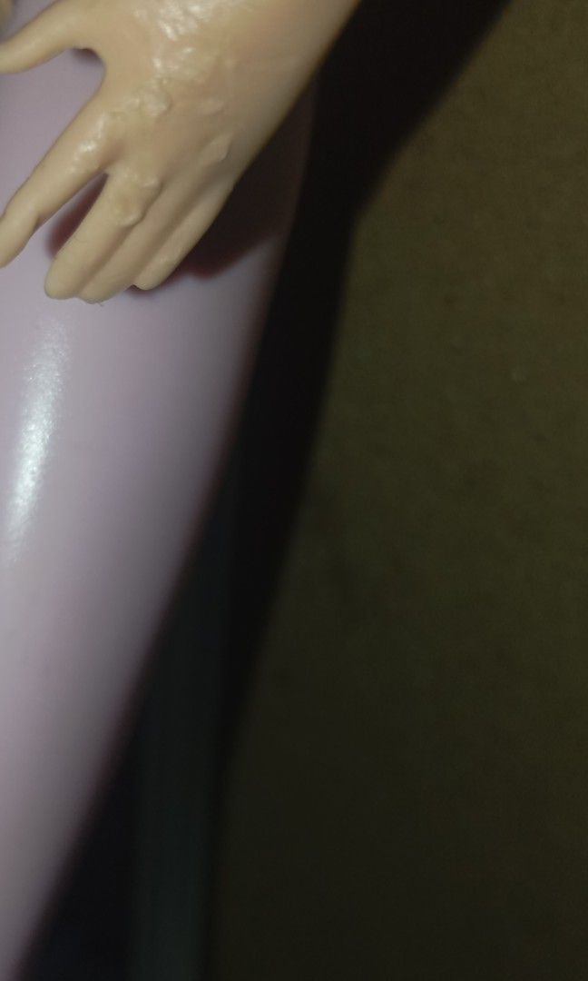 Barbie doll (Category: Figurines & Statues) located in Trece Martires City. Submitted by barbies_storeee-13 (Listing ID 1469084059, Image 2). Description: they say she is fashionista I rebodied her and she has bite marks and her hair is kinda curly it's also smooth.