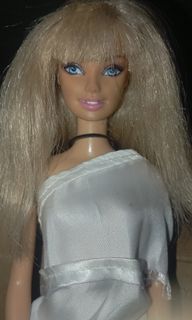 (Category: ) located in . Submitted by barbies_storeee-13 (Listing ID 1469084330, Image 1). Description: .