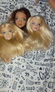 (Category: ) located in . Submitted by barbies_storeee-13 (Listing ID 1469083731, Image 1). Description: .