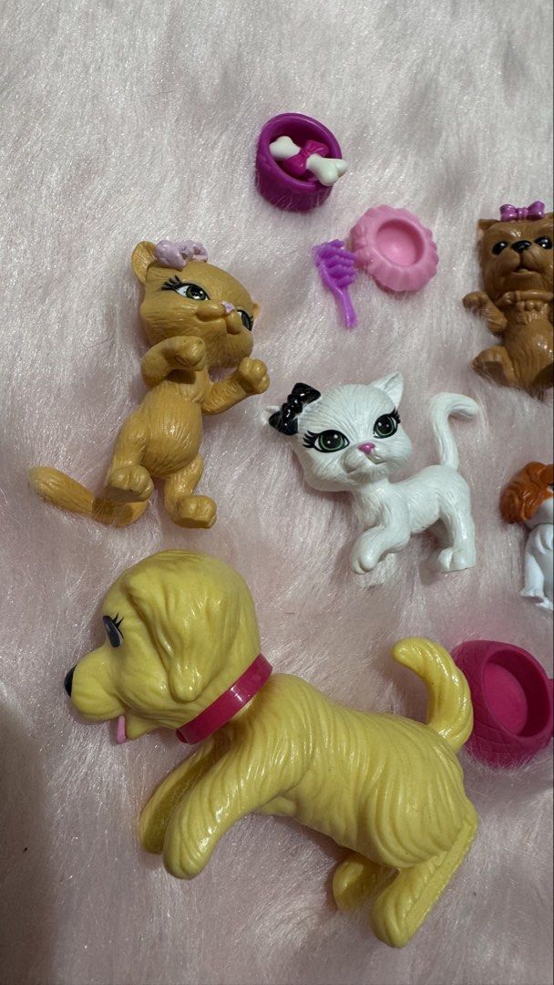 Barbie Pets Cat and Dogs (Category: Kids Toys) located in Mandaluyong City. Submitted by maelovestoshop (Listing ID 1469136726, Image 2). Description: Bundle No flaws New.