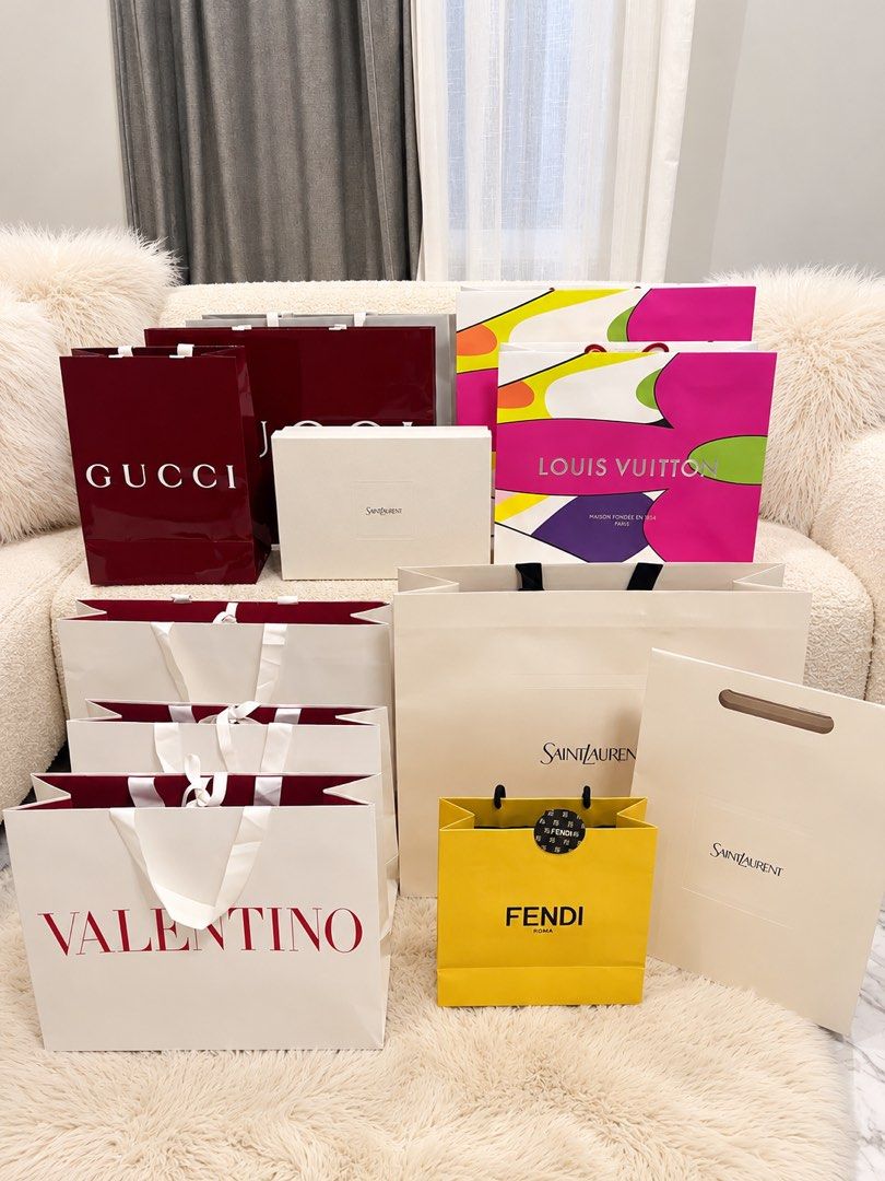 ⚜️Christmas Batch, pre orders 🎁✨ (Category: Announcements) located in Makati City. Submitted by 90sangel (Listing ID 1469094440, Image 2). Description: Christmas Holiday Pre orders are open 🎁For source secondary market no PF 💝Direct store source w/ PF .