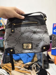 (Category: ) located in . Submitted by readysetthrift (Listing ID 1469086505, Image 1). Description: .