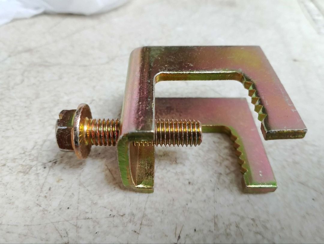 BEAM CLAMP CLIP SPECS: 27MM (Category: Home Improvement Tools & Accessories) located in Manila. Submitted by 09171479278_elsie. (Listing ID 1469010419, Image 1). Description: BEAM CLAMP CLIP SPECS: 27MM.