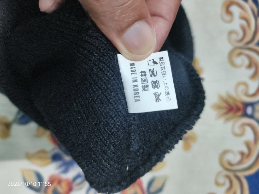 Beanie Supreme (Category: Beanie) located in Kuala Lumpur. Submitted by freedeer.249283 (Listing ID 1469014792, Image 3). Description: condition padu.