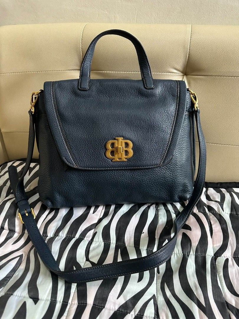 Beanpole Bag (Category: Shoulder Bags) located in Las Pinas. Submitted by wisedragon-84af (Listing ID 1469085987, Image 1). Description: .