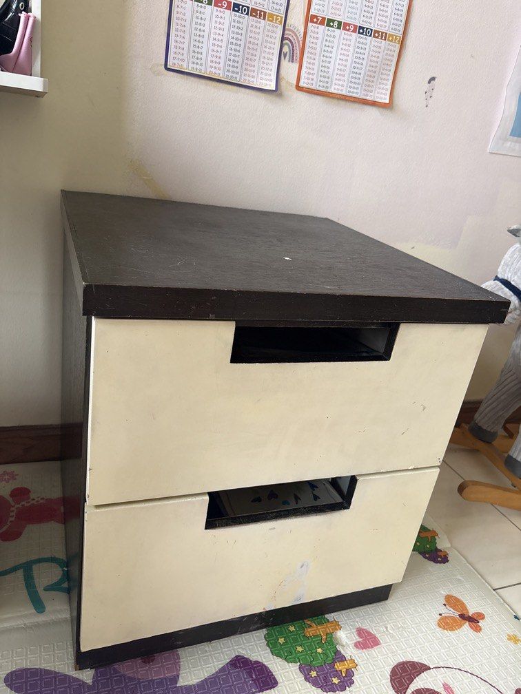 Bedside table (Category: Tables & Sets) located in Kuala Lumpur. Submitted by tata1106 (Listing ID 1469026458, Image 2). Description: It's good wood , however it got few stain.. if you like you can repaint it But it can takes big space Size : 54cm Weight - 42 cm Height .
