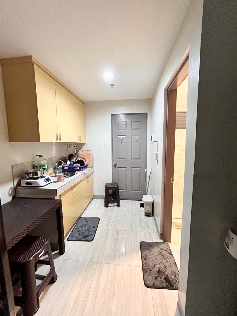 Bedspace for Rent (Category: Room Rentals) located in Manila. Submitted by kimperea3 (Listing ID 1468997905, Image 3). Description: AIRCONDITIONED FEMALE or MALE BEDSPACER (Lowrise Condominium Fully furnished/air conditioned) Walking distance sa lahat ng accessible place 🚶‍♀️MRT SHAW/STARMALL (5mins walk) 🚶‍♀️MEGAMALL (15mins walk) 🚶GREENFIELD (7mins walk) 📍Location: Citicondos Malinao Ready for viewing Rental fee: 4000 middle deck Payment te