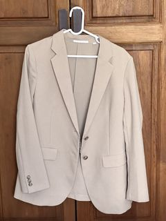 (Category: ) located in . Submitted by melsofficewear (Listing ID 1468976304, Image 1). Description: .