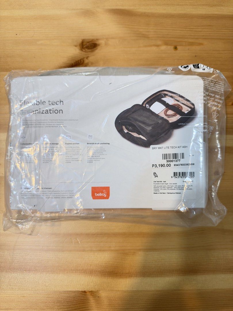 Belroy Tech Kit (Category: Laptop Bags & Sleeves) located in Pasig City. Submitted by ruffajai24 (Listing ID 1468965030, Image 2). Description: Bnew .