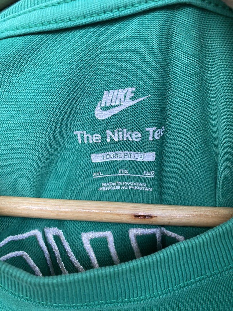 Big logo Nike Tshirt (Category: Tshirts & Polo Shirts ) located in Labrador. Submitted by jristhrift (Listing ID 1469074831, Image 3). Description: Dimes W:23.1 L:29 Issue: none Condition: excellent Cr: 9/10 Price: ₱549+sf.