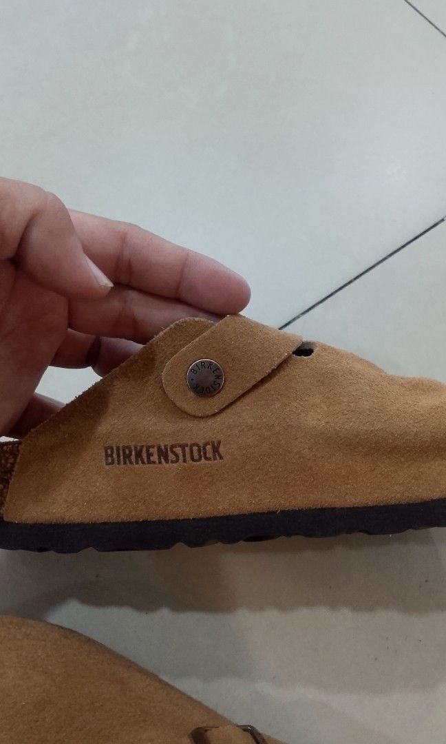 BIRKENSTOCK CLOGS SUEDE SIZE 36 (Category: Slippers and slides) located in Iloilo. Submitted by skerittt (Listing ID 1469140656, Image 3). Description: BIRKENSTOCK CLOGS SUEDE SIZE 36 NO FLAWS.