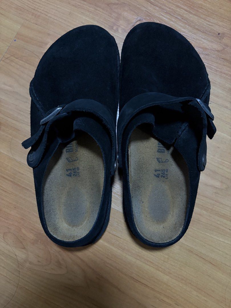 Birkenstock Lutry Premium Suede (Category: Slippers & Slides) located in Koronadal. Submitted by archivesdept (Listing ID 1469101391, Image 2). Description: Birkenstock Lutry Premium Suede Size 41 Pair only PHP 4,499.