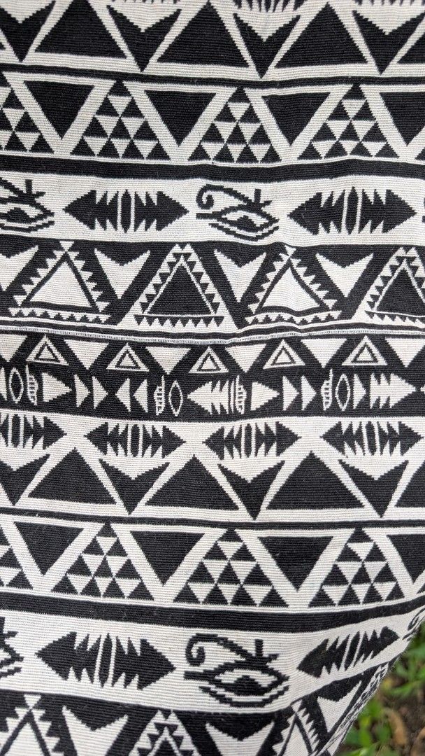 Black and White Aztec Print String Bag Drawstring Backpack (Category: Tote Bags) located in Manila. Submitted by alyssaapac81898 (Listing ID 1469000283, Image 2). Description: - Design: Trendy black & white tribal geometric pattern - Size: Standard daily-use capacity - Material: Durable fabric with sturdy black drawstrings - Storage: Main compartment plus an extra inside zipper pocket for small items - Condition: Brand new and ready to ship - Per