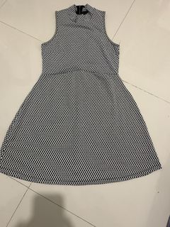 (Category: ) located in . Submitted by mixwearclosetclothingstore (Listing ID 1468952791, Image 1). Description: .