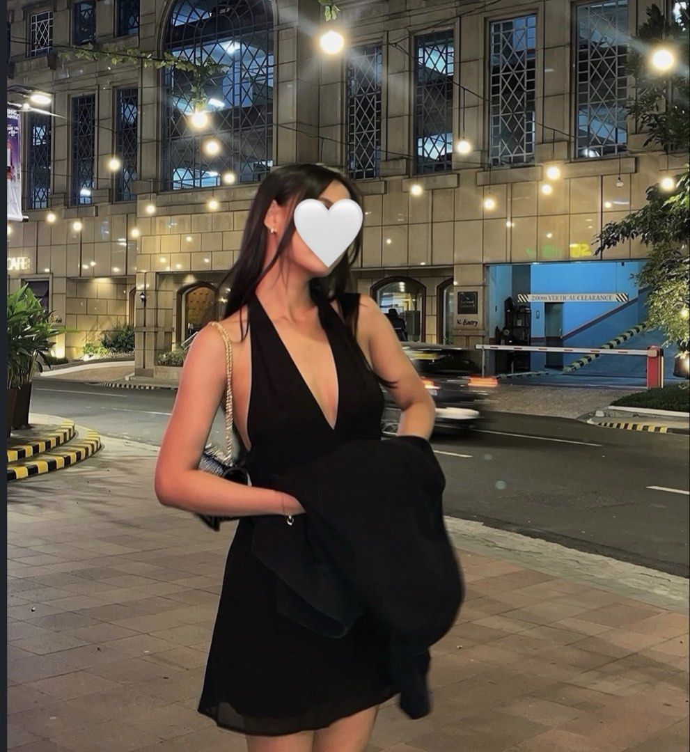 Black Dress Backless (Category: Dresses) located in Manila. Submitted by kim_hansu (Listing ID 1469139344, Image 1). Description: can deliver thru lalamove or ship thru jnt.
