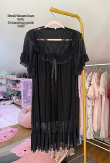 (Category: ) located in . Submitted by fashionshop248 (Listing ID 1468952314, Image 1). Description: .