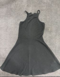 (Category: ) located in . Submitted by fast.closetfinds (Listing ID 1469014500, Image 1). Description: .