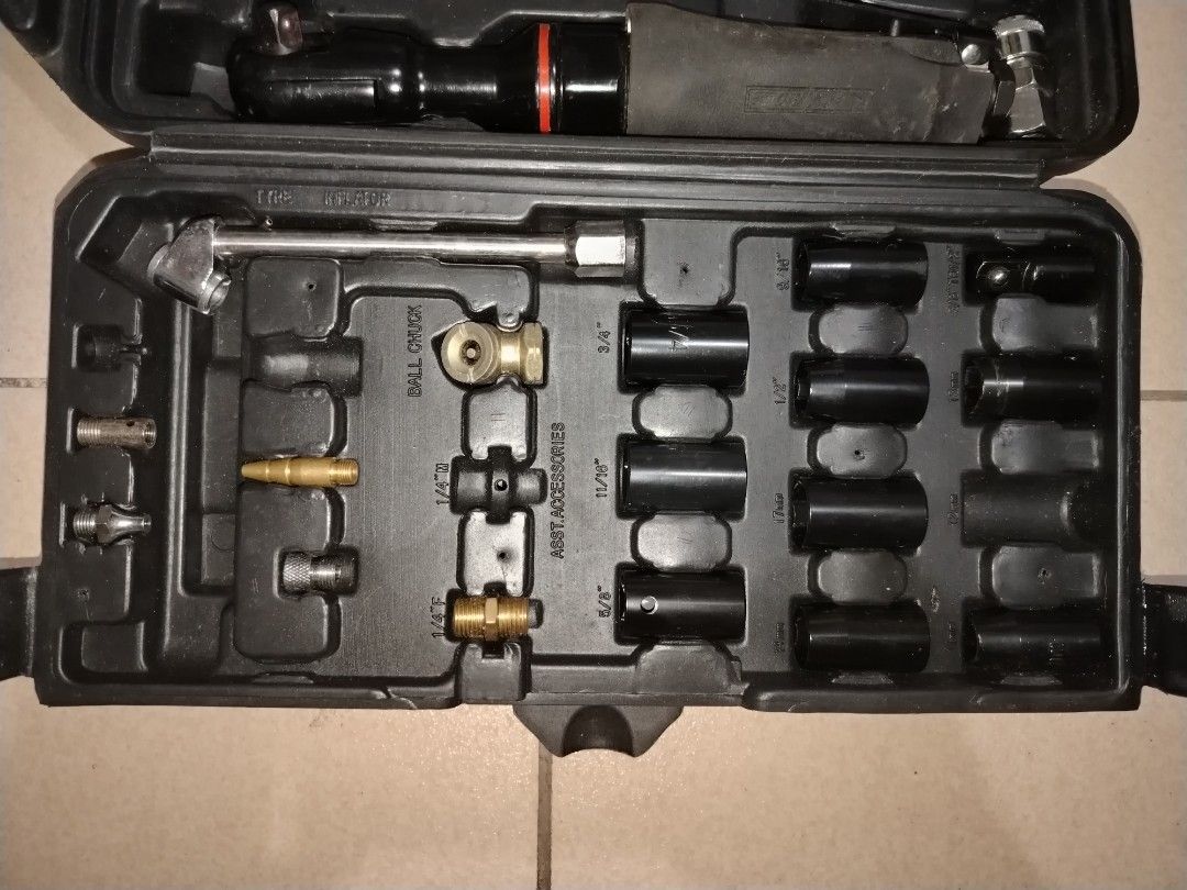 Black Ridge Air Tool and Impact Wrench Kit (Category: Construction Tools & Equipment) located in Bacoor. Submitted by joshuaie (Listing ID 1469106903, Image 2). Description: 1-3 pieces missing Need Compressor to work No issue .