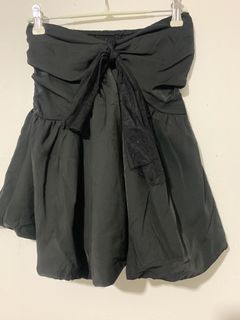 (Category: ) located in . Submitted by mixwearclosetclothingstore (Listing ID 1468955060, Image 1). Description: .
