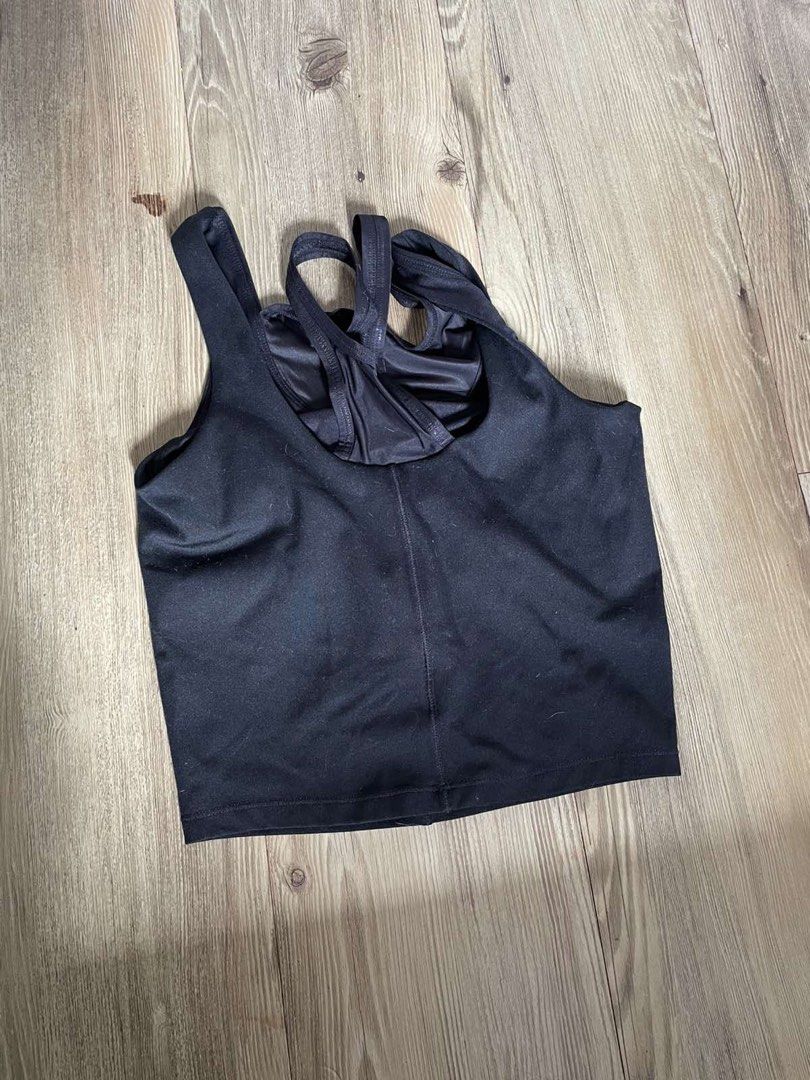 Black Workout Tank Top with Strappy Back Design (Category: Sleeveless) located in Manila. Submitted by puredeer-f1ce (Listing ID 1468958748, Image 2). Description: ( Legit from Store 100% ) Not Fake or Class A Size small Used Once almost brandnew Meet up or Lalamove Alabang area.