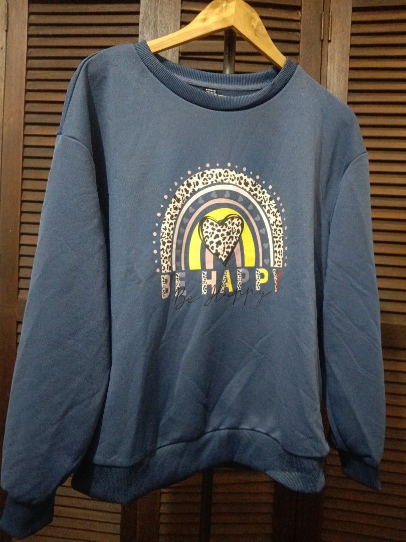 Blue Oversized Pullover (Category: Longsleeves) located in Manila. Submitted by byjrb (Listing ID 1469059487, Image 1). Description: 🛍️ Brand-new items from SHEIN, Emery Rose, Zaful, No brand & more! Size : Large 📦 Shipping: LBC / J&T / Lalamove 💸 MOP: GCash / BPI only Note : Brand is listed as SHEIN for listing purposes. All items are sourced from shein-bales. Shipping schedule. Wednesday and Saturday : shipping day..