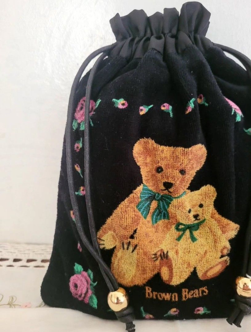 Bnew Cute Bear Drawstring Bag Pouch (Category: Purses & Pouches) located in Balanga. Submitted by marae_c (Listing ID 1469160911, Image 2). Description: Bnew with tags. Very cutesy bear cloth pouch bag . Perfect for your aniks or you may also use it as a pouch for gifting..