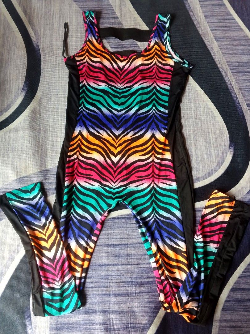 Bodysuit outfit (Category: Looking For) located in Manila. Submitted by icamalicdem29 (Listing ID 1469053926, Image 2). Description: Cemi Ceri.